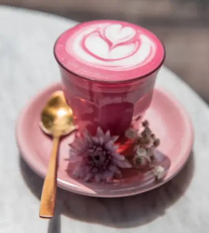 Homemade Pink Latte – Creamy & Sweet Homemade pink latte with creamy foam served warm